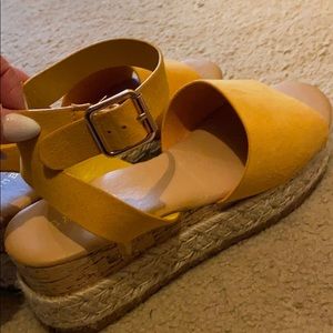 Espadrilles sandals